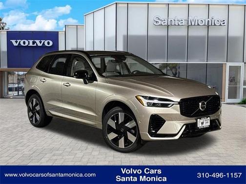 2025 Volvo XC60 Plug-In Hybrid T8 Plus