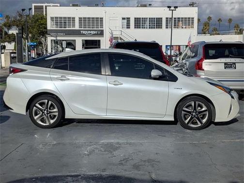 2017 Toyota Prius Four