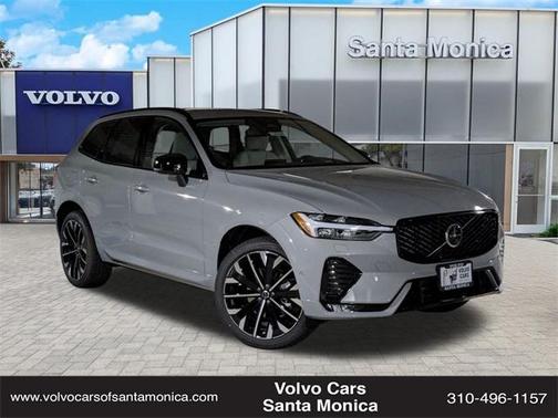 2026 Volvo XC60 B5 Ultra