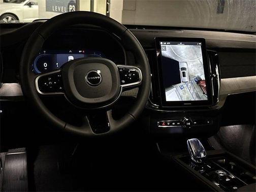 2025 Volvo XC90 Plug-In Hybrid T8 Ultra 7-Seater