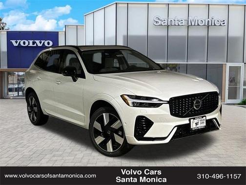 2025 Volvo XC60 Plug-In Hybrid T8 Plus