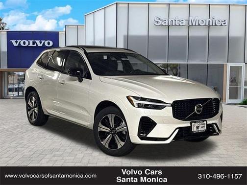 2025 Volvo XC60 Plug-In Hybrid T8 Core