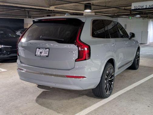 2026 Volvo XC90 Plug-In Hybrid T8 Plus 7-Seater