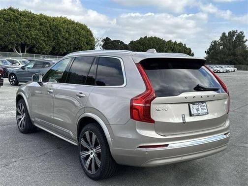 2024 Volvo XC90 Recharge Plug-In Hybrid T8 Ultimate 6-Seater