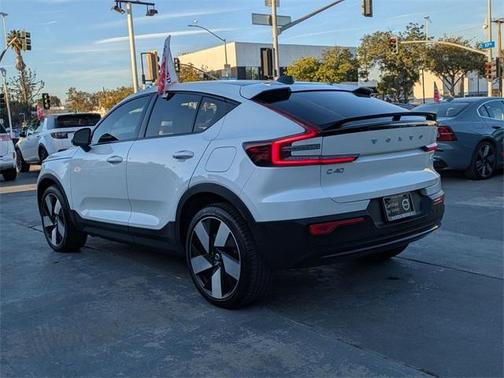 2024 Volvo C40 Recharge Pure Electric Twin Ultimate