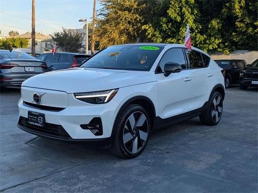 2024 Volvo C40 Recharge Pure Electric Twin Ultimate