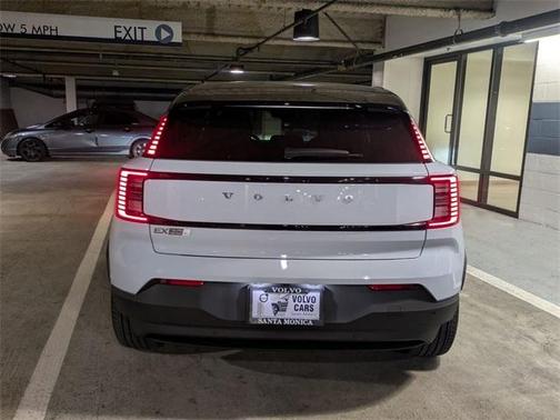 2026 Volvo EX30 Twin Motor Ultra