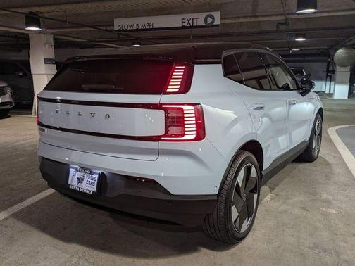 2026 Volvo EX30 Twin Motor Ultra