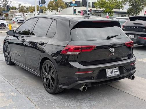 2022 Volkswagen Golf GTI 2.0T SE