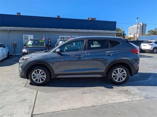 2018 Hyundai TUCSON SEL