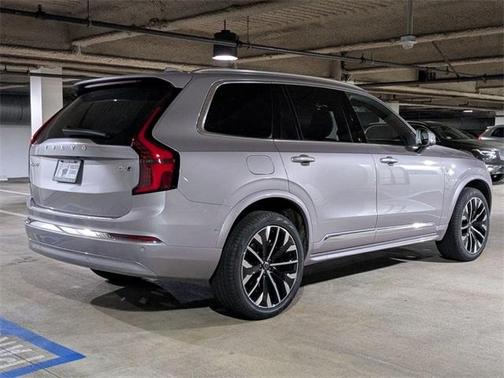 2026 Volvo XC90 B6 Plus 7-Seater