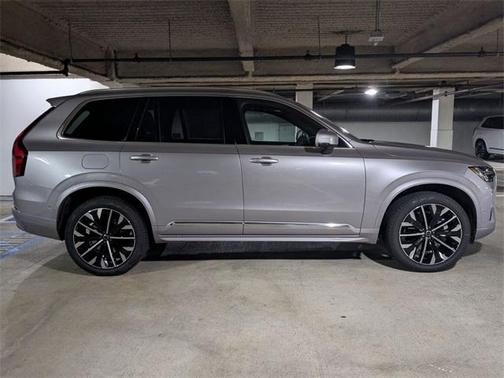 2026 Volvo XC90 B6 Plus 7-Seater
