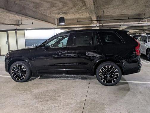 Onyx Black Metallic 2026 Volvo XC90 Plug-In Hybrid T8 Ultra Dark Theme 6-Seater