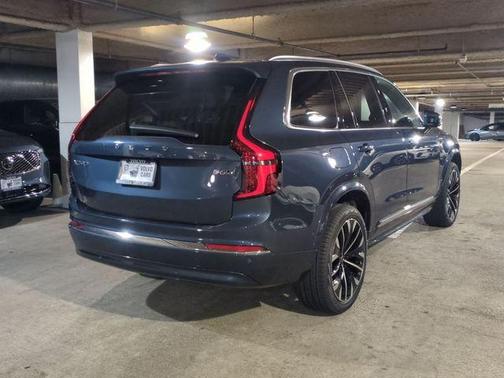 2026 Volvo XC90 B6 Plus 7-Seater
