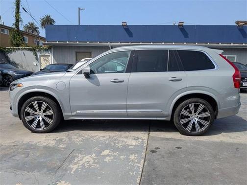 2024 Volvo XC90 Recharge Plug-In Hybrid T8 Plus Bright Theme 7 Passenger