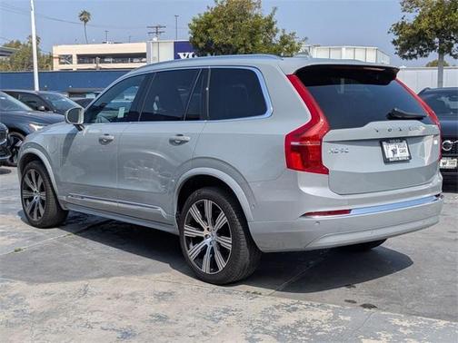 2024 Volvo XC90 Recharge Plug-In Hybrid T8 Plus Bright Theme 7 Passenger