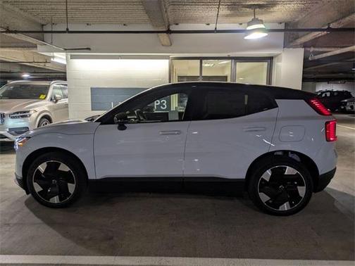 2026 Volvo EX30 Twin Motor Ultra