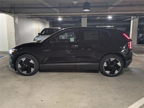 2026 Volvo EX30 Twin Motor Plus