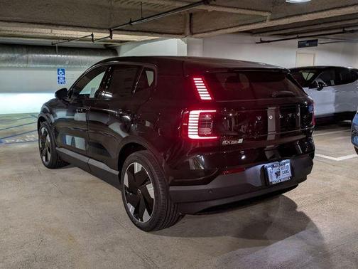 2026 Volvo EX30 Twin Motor Plus