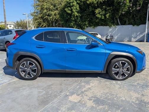 2023 Lexus UX 250h Base