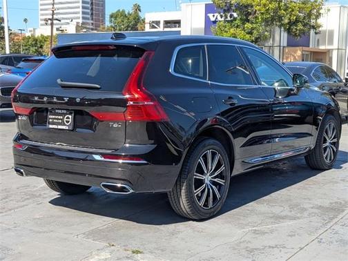 2021 Volvo XC60 T6 Inscription