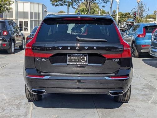 2021 Volvo XC60 T6 Inscription