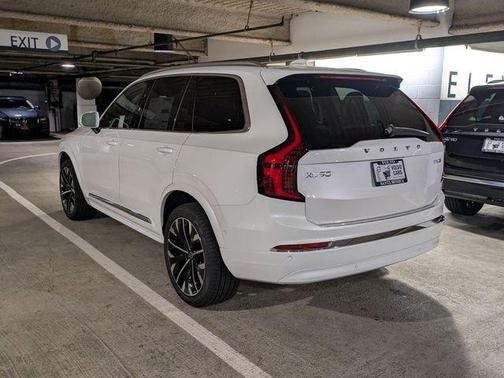 2026 Volvo XC90 B6 Plus 7-Seater