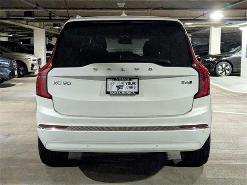 2026 Volvo XC90 B6 Plus 7-Seater