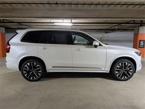 2026 Volvo XC90 Plug-In Hybrid T8 Plus 7-Seater