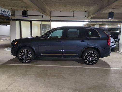 2026 Volvo XC90 Plug-In Hybrid T8 Ultra 6-Seater