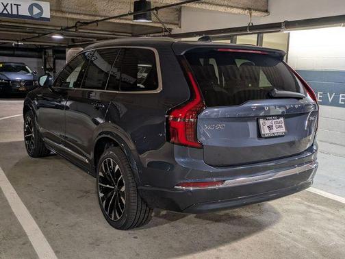 2026 Volvo XC90 B6 Plus 7-Seater