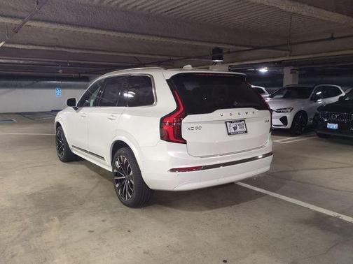 2026 Volvo XC90 B6 Ultra 7-Seater