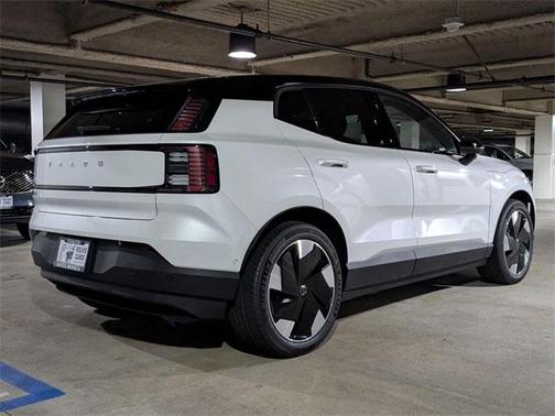 2025 Volvo EX30 Twin Motor Ultra