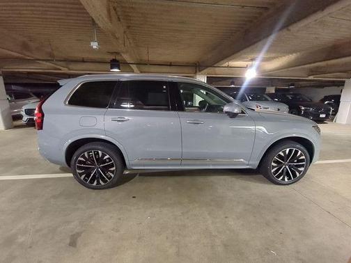 2026 Volvo XC90 B5 Plus 7-Seater