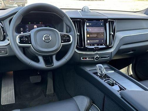 2024 Volvo XC60 Recharge Plug-In Hybrid T8 Polestar Engineered