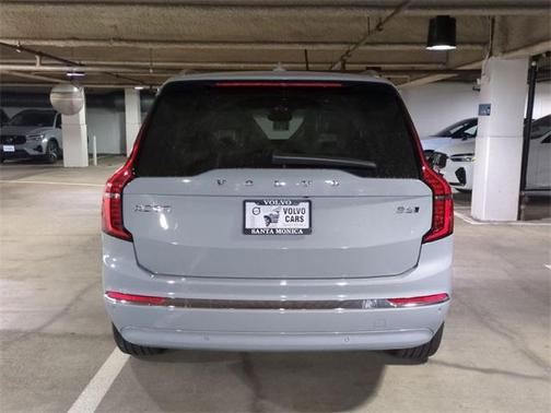 2026 Volvo XC90 B6 Ultra 7-Seater