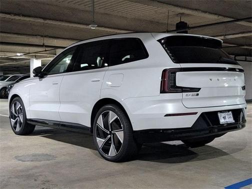 2025 Volvo EX90 Twin Motor Ultra