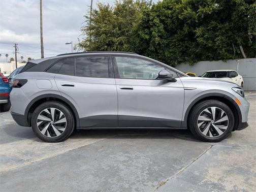 2023 Volkswagen ID.4 Pro