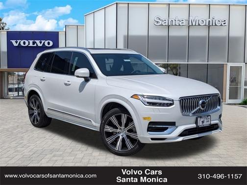 2022 Volvo XC90 Recharge Plug-In Hybrid T8 Inscription Expression Extended Range 7P