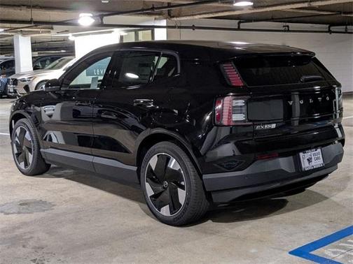2025 Volvo EX30 Twin Motor Plus
