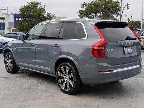 2023 Volvo XC90 Recharge Plug-In Hybrid T8 Plus 6 Passenger