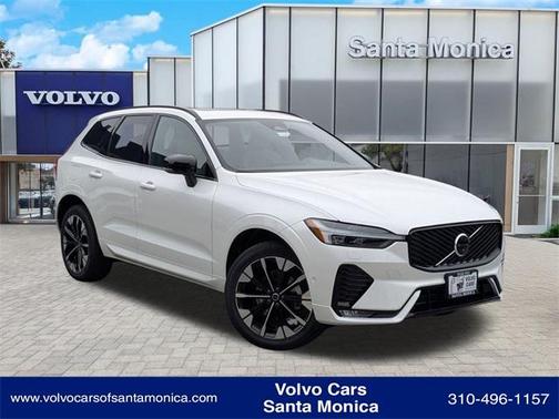2026 Volvo XC60 B5 Plus
