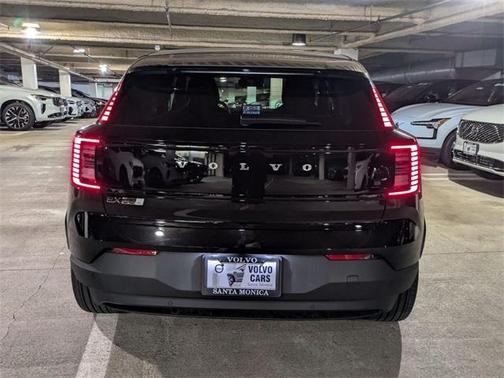 2026 Volvo EX30 Twin Motor Ultra