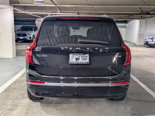 2026 Volvo XC90 B5 Plus 7-Seater