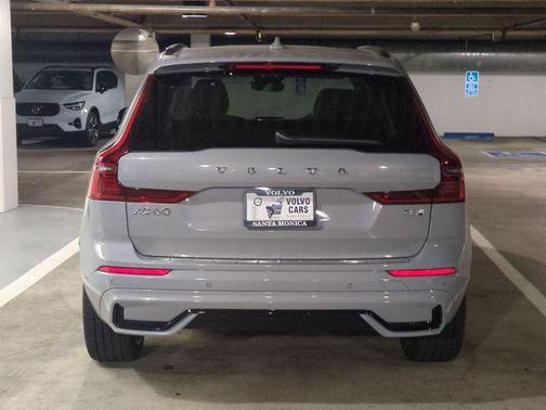 2026 Volvo XC60 Plug-In Hybrid T8 Ultra