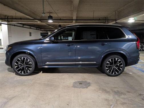 2026 Volvo XC90 B6 Plus 6-Seater
