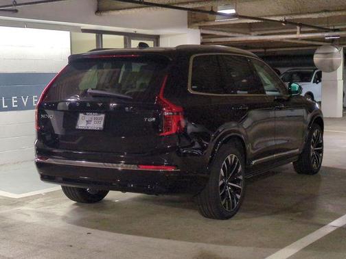 2026 Volvo XC90 Plug-In Hybrid T8 Ultra 7-Seater