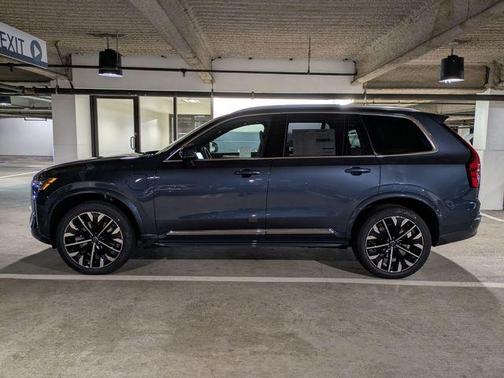 2026 Volvo XC90 Plug-In Hybrid T8 Plus 7-Seater