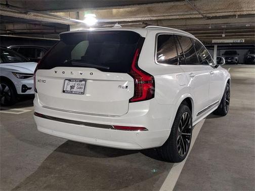 2026 Volvo XC90 B6 Plus 7-Seater