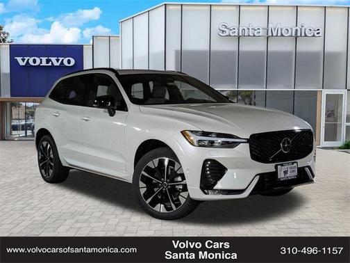 2026 Volvo XC60 B5 Plus